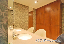 バイオサーキット自由が丘店内